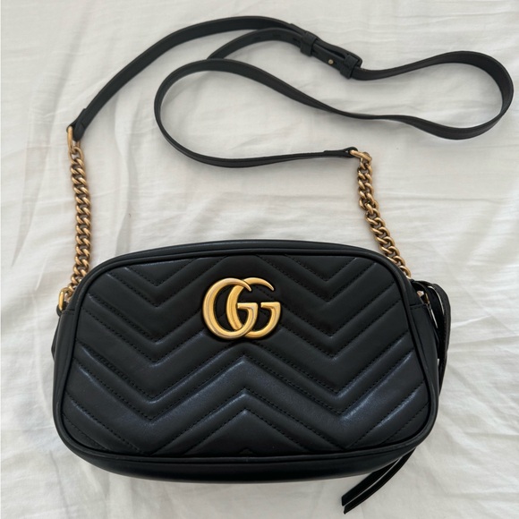 COPY - GG MARMONT SMALL SHOULDER BAG - Picture 1 of 10